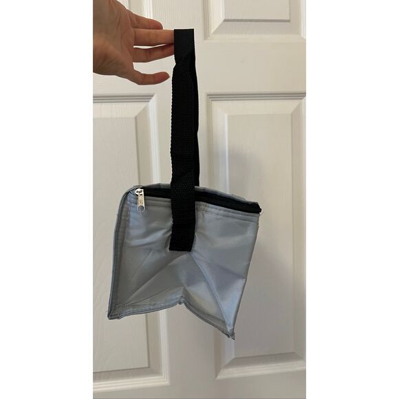 NYRR Membership Lunch Cooler Bag – Gray Insulated Tote - Picture 3 of 8